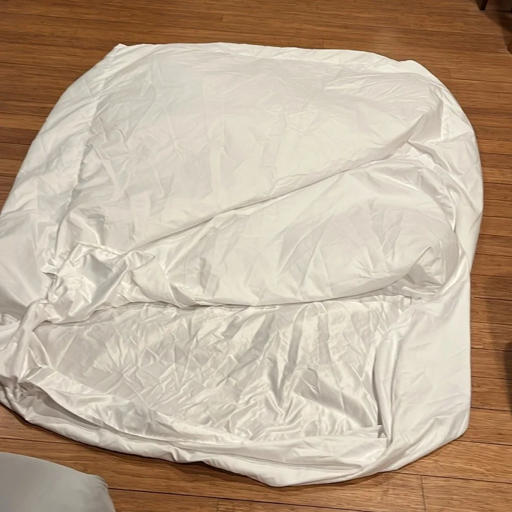 Serta WHITE FULL SIZE Bed Mattress COVER,  ZIP pocket closure,  polyester,  NEW